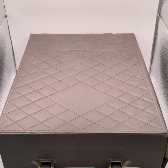 New Custom Crystal Iced Sneakers Red/White/Black Unbranded Bedazzled Sz 6 - Picture 14 of 16